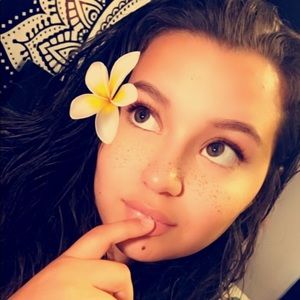 Meet your Posher, Angelina